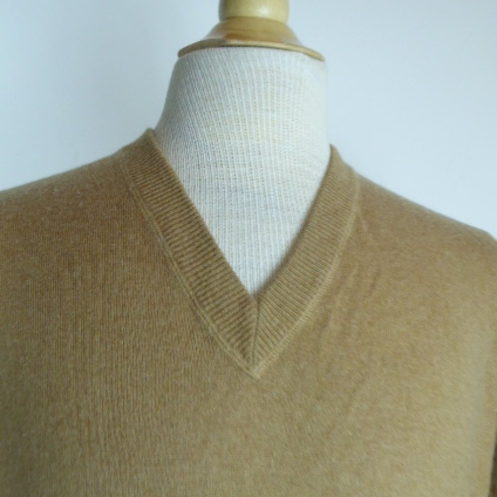 PAUL STUART Cashmere SILK CAMEL brown v neck Sweater classic L